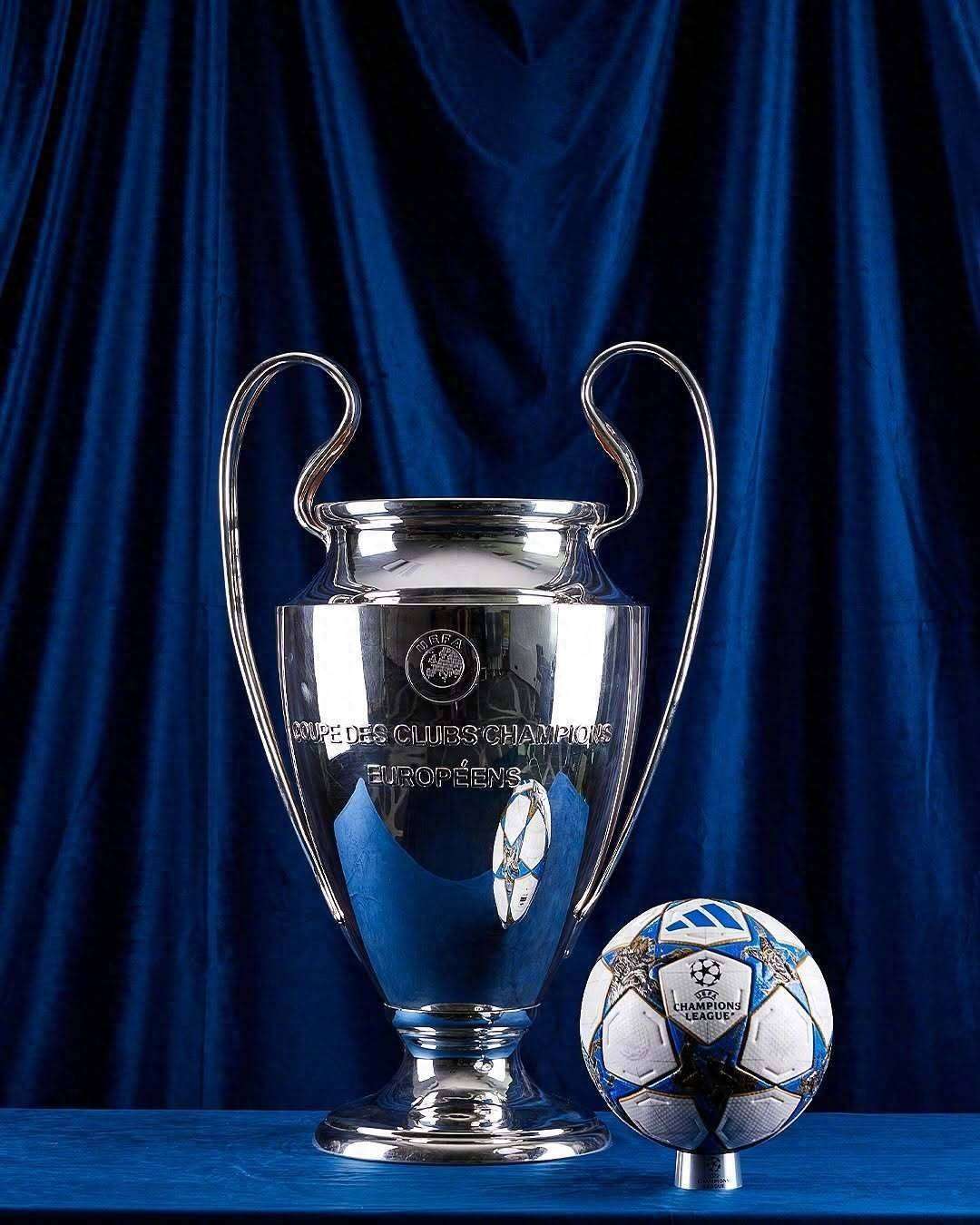 女足留洋球员沈梦露恢复场地训练，此前她因重伤缺阵9个月（缺阵9个月后，女足留洋球员沈梦露重返场地训练）