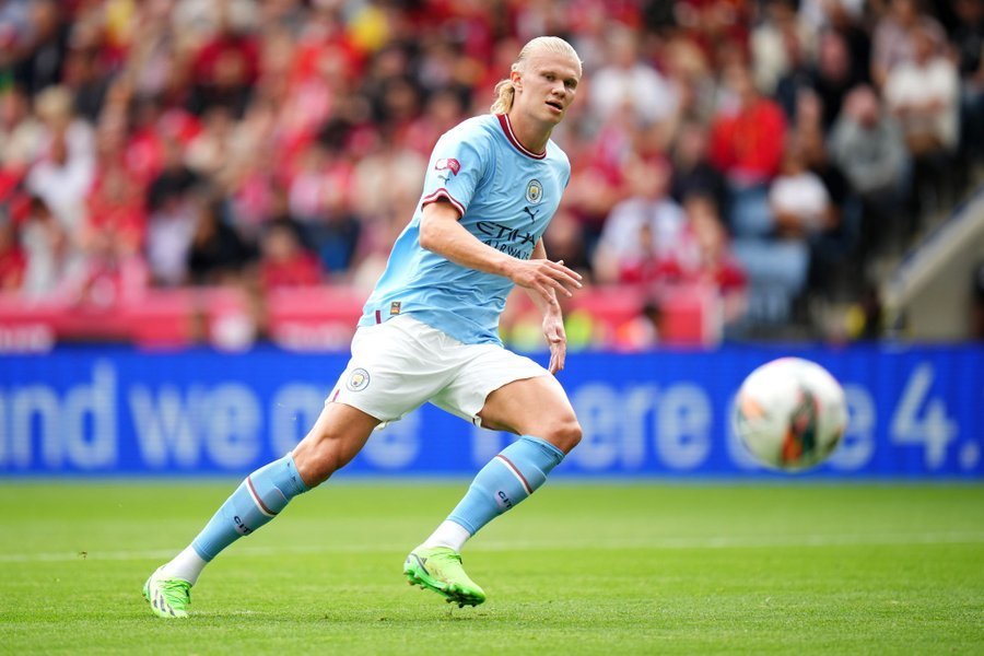 科曼：在我效力过的俱乐部中，特维斯是团队影响力最大的前锋（科曼：我待过的俱乐部里，特维斯是对团队影响力最强的前锋）